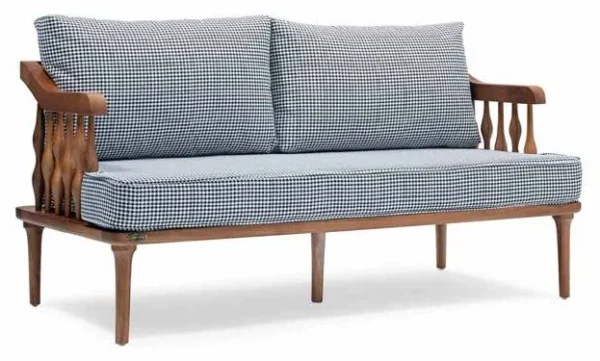 Zanetta Polare sofa for hotel lobbies and lounges