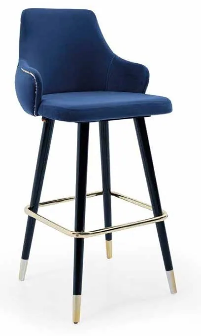 Zanetta Rosato bar stool for hotel bars and restaurants