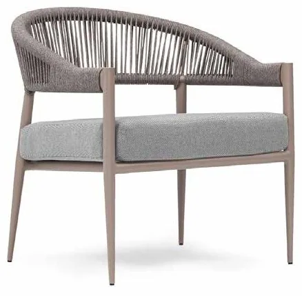 Zanetta Taormina outdoor lounge chair for hotel terraces and pool decks